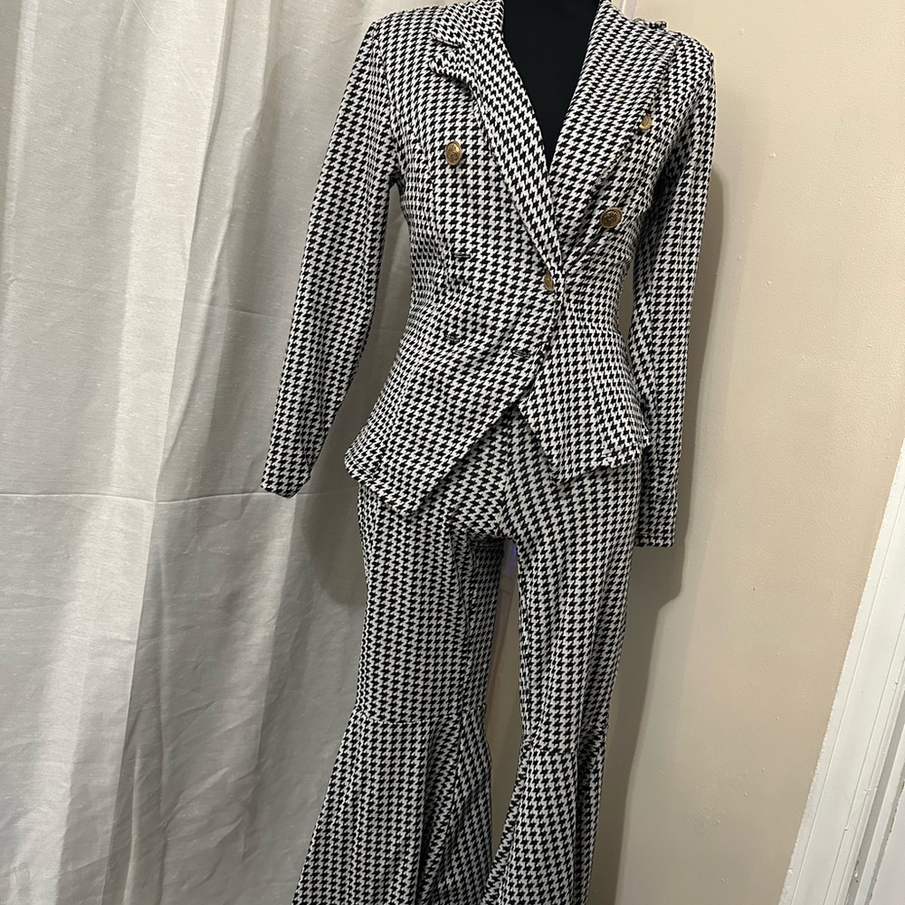 Two piece set